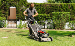 智亨通场洞察：小型机械的“智”胜之道