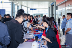 AGV机械人取AI手艺齐聚武汉2026智能仓储展会解锁